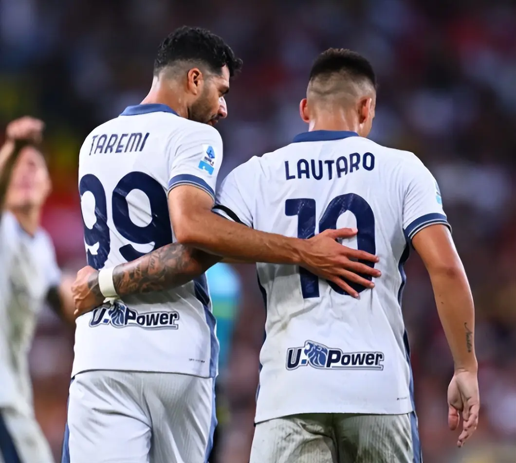 MuLAT, 俱乐部体育, 中场和居中 MuLAT, 俱乐部体育, 中场和居中